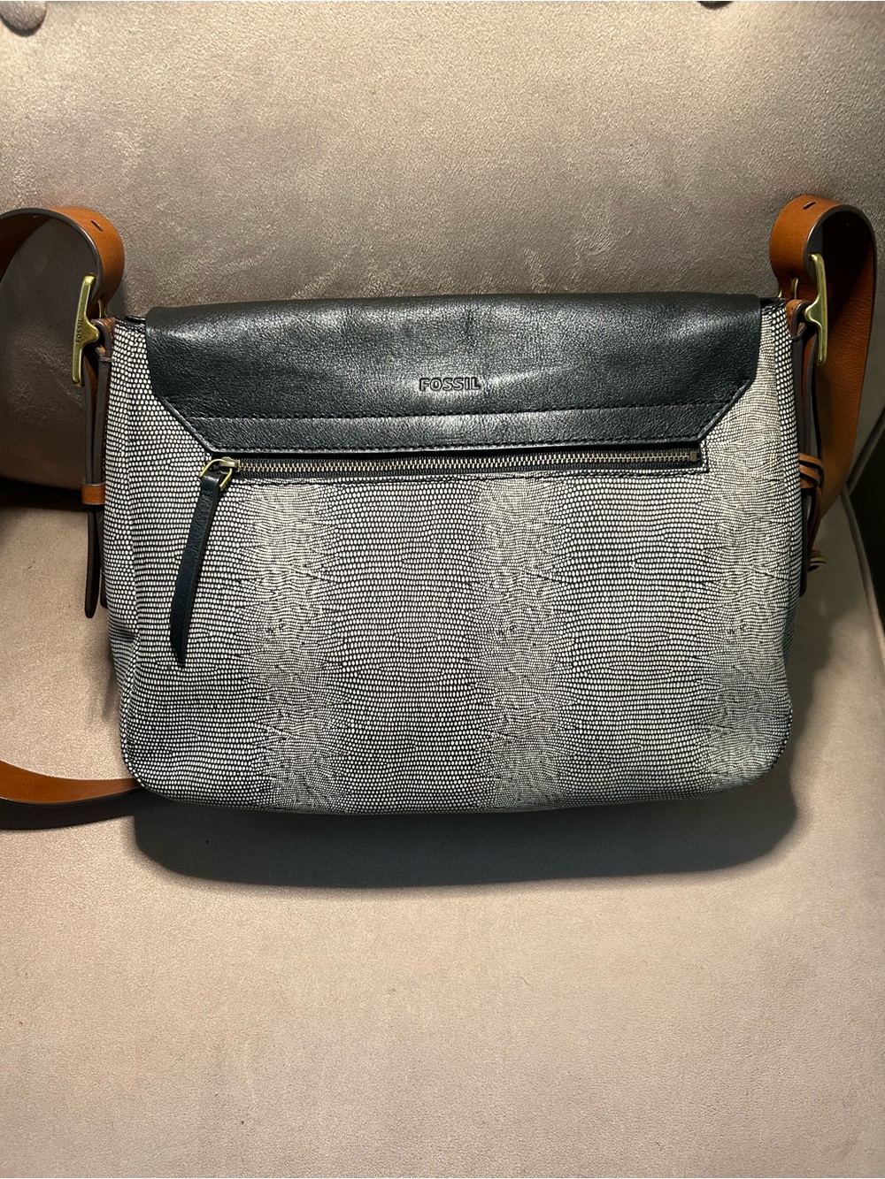 Fossil Harper Leather Flap crossbody - Picture 3 of 8